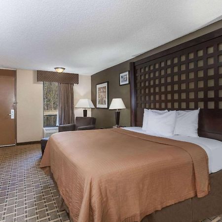 Hotel Super 8 by Wyndham Atoka Zewnętrze zdjęcie