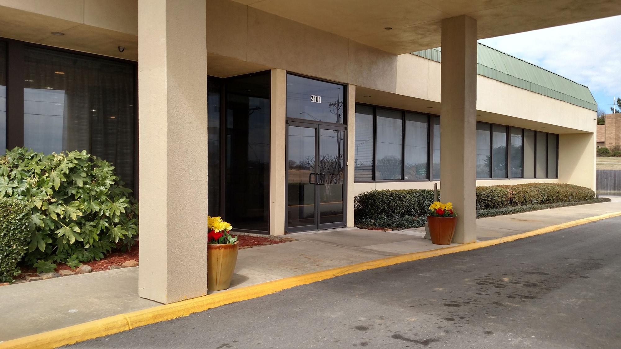 Hotel Super 8 by Wyndham Atoka Zewnętrze zdjęcie